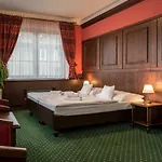 U Hejtmana Sarovce 4* 우헤르스케 흐라디슈테