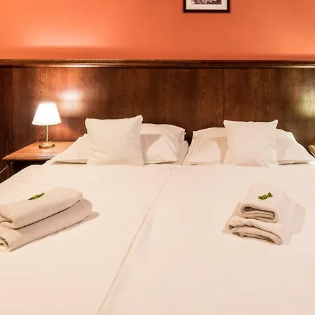 U Hejtmana Sarovce 호텔 4*