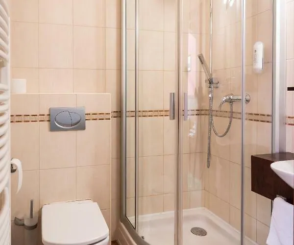 Otel U Hejtmana Sarovce