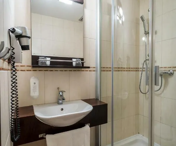 Otel U Hejtmana Sarovce