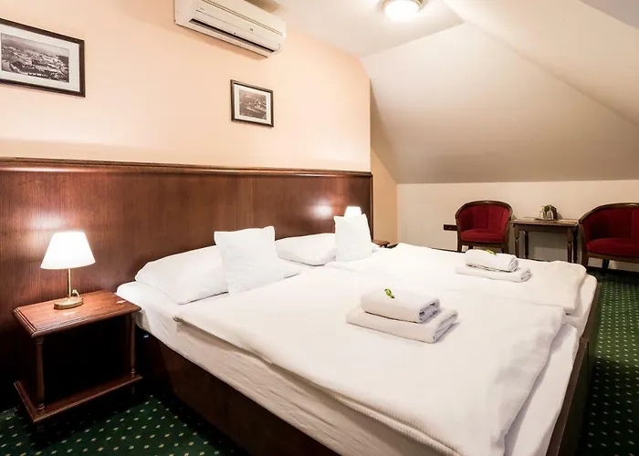 U Hejtmana Sarovce