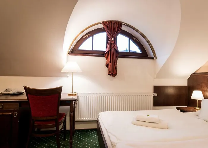 Otel U Hejtmana Sarovce