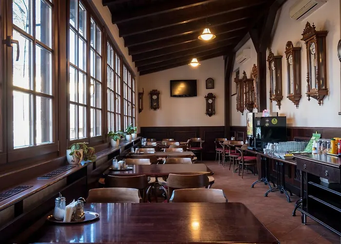 U Hejtmana Sarovce Otel Uherské Hradiště